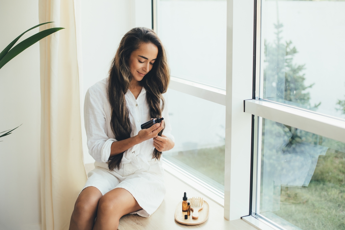 Aceite para el pelo seco y dañado, aprende cómo usarlo para conseguir los mejores resultados