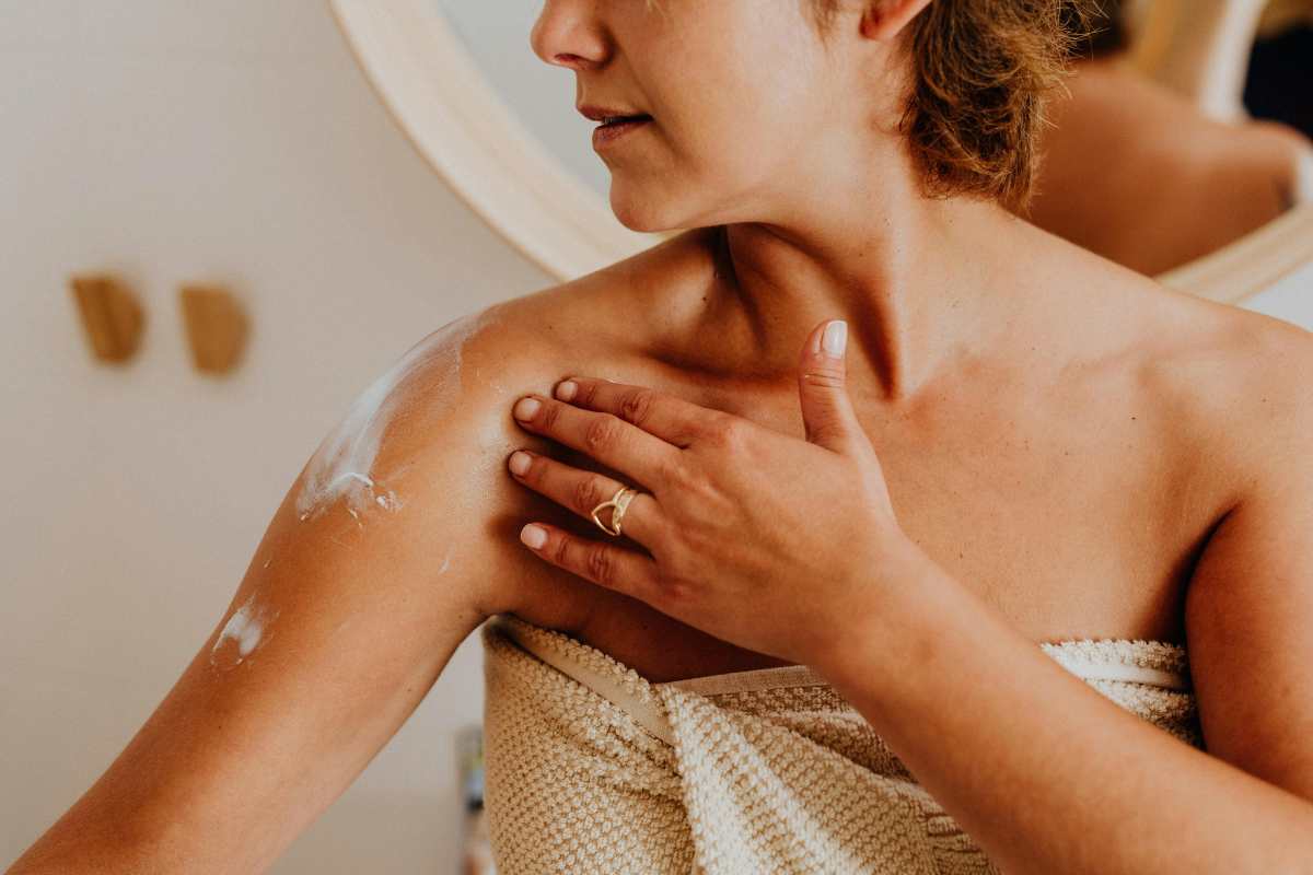 Diferencias entre crema hidratante y leche corporal, ¿Cuál elijo?